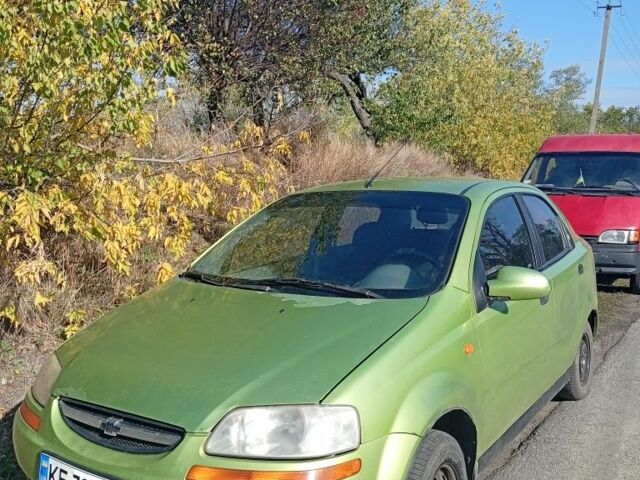 Зеленый Шевроле Авео, объемом двигателя 1.5 л и пробегом 280 тыс. км за 1500 $, фото 2 на Automoto.ua