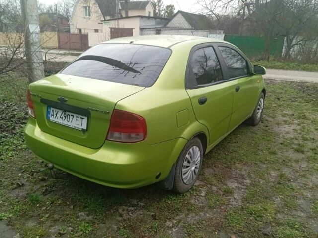 Зеленый Шевроле Авео, объемом двигателя 1.5 л и пробегом 190 тыс. км за 2000 $, фото 2 на Automoto.ua