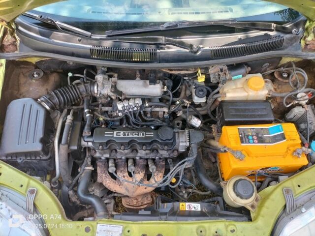 Зеленый Шевроле Авео, объемом двигателя 1.5 л и пробегом 280 тыс. км за 2200 $, фото 3 на Automoto.ua