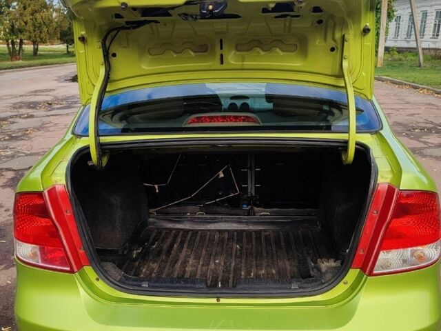 Зелений Шевроле Авео, об'ємом двигуна 1.5 л та пробігом 180 тис. км за 3699 $, фото 10 на Automoto.ua