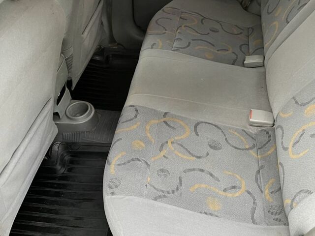 Зелений Шевроле Авео, об'ємом двигуна 0 л та пробігом 400 тис. км за 2400 $, фото 7 на Automoto.ua