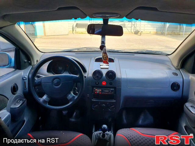 Зелений Шевроле Авео, об'ємом двигуна 1.5 л та пробігом 360 тис. км за 2300 $, фото 3 на Automoto.ua