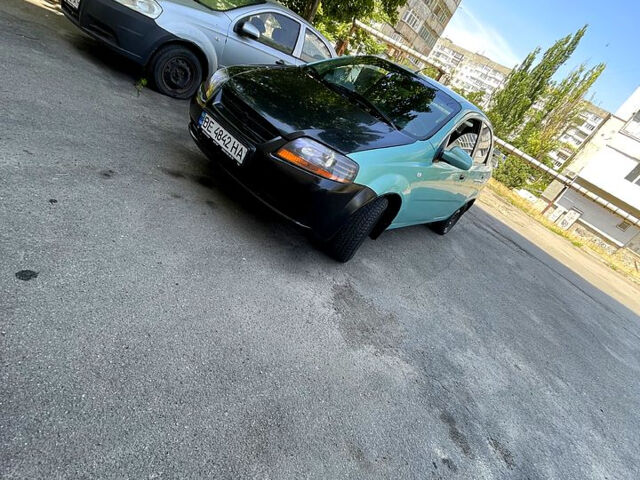 Зелений Шевроле Авео, об'ємом двигуна 1.5 л та пробігом 360 тис. км за 2300 $, фото 7 на Automoto.ua