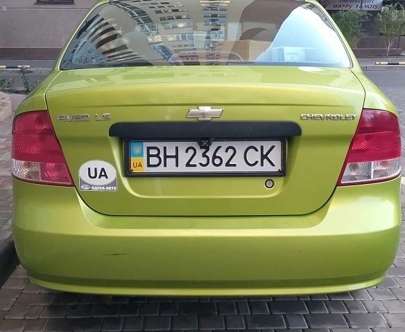 Зеленый Шевроле Авео, объемом двигателя 1.5 л и пробегом 107 тыс. км за 2000 $, фото 8 на Automoto.ua