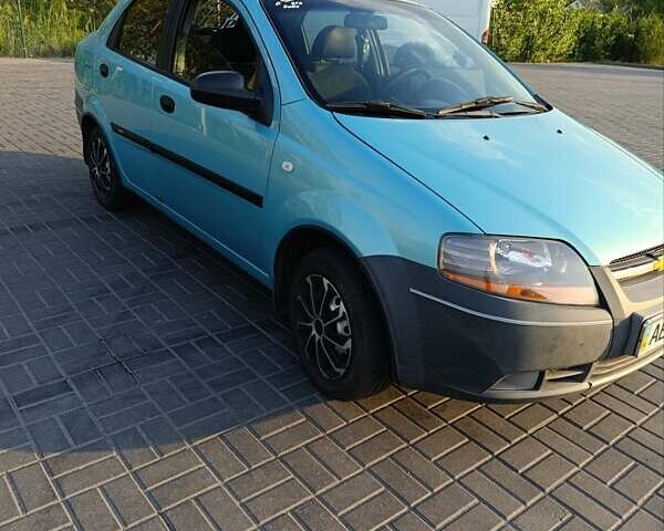 Зеленый Шевроле Авео, объемом двигателя 1.5 л и пробегом 162 тыс. км за 2000 $, фото 4 на Automoto.ua