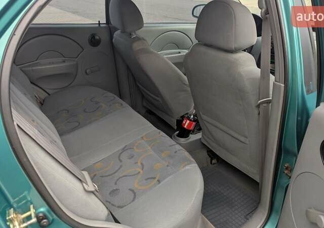 Зелений Шевроле Авео, об'ємом двигуна 1.5 л та пробігом 212 тис. км за 3500 $, фото 12 на Automoto.ua