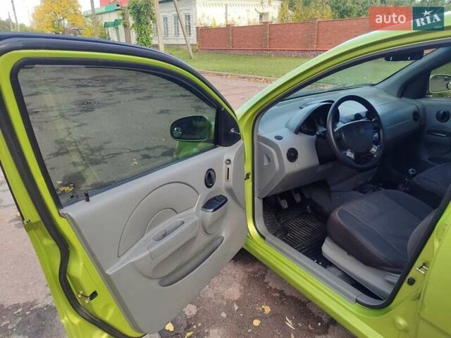 Зелений Шевроле Авео, об'ємом двигуна 1.5 л та пробігом 185 тис. км за 3699 $, фото 7 на Automoto.ua