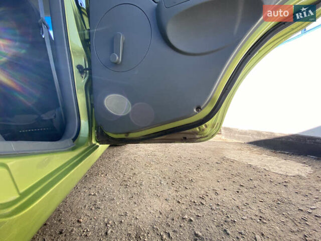 Зелений Шевроле Авео, об'ємом двигуна 1.5 л та пробігом 201 тис. км за 3200 $, фото 20 на Automoto.ua