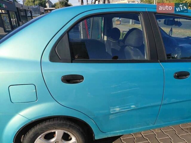 Зелений Шевроле Авео, об'ємом двигуна 1.5 л та пробігом 266 тис. км за 2500 $, фото 1 на Automoto.ua
