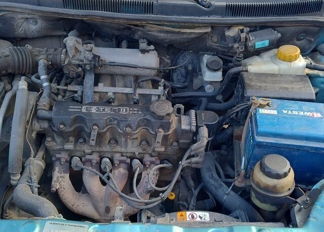 Зелений Шевроле Авео, об'ємом двигуна 1.5 л та пробігом 26 тис. км за 3500 $, фото 3 на Automoto.ua
