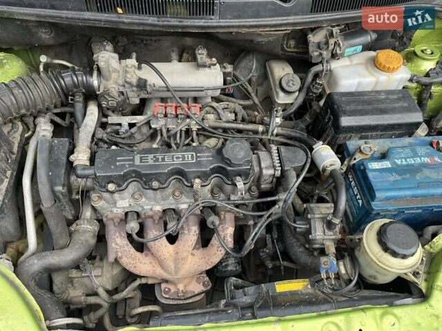 Зелений Шевроле Авео, об'ємом двигуна 1.5 л та пробігом 40 тис. км за 2400 $, фото 1 на Automoto.ua
