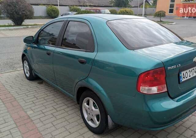 Зелений Шевроле Авео, об'ємом двигуна 1.5 л та пробігом 212 тис. км за 3500 $, фото 3 на Automoto.ua