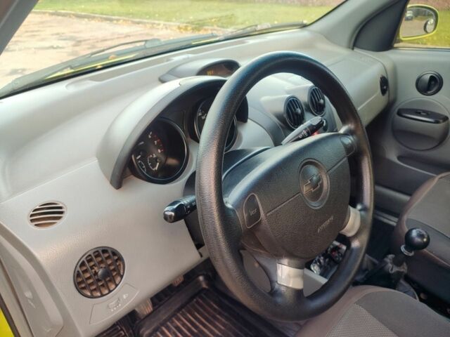 Зелений Шевроле Авео, об'ємом двигуна 1.5 л та пробігом 180 тис. км за 3699 $, фото 5 на Automoto.ua