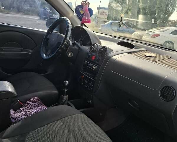 Зеленый Шевроле Авео, объемом двигателя 1.5 л и пробегом 186 тыс. км за 2500 $, фото 5 на Automoto.ua