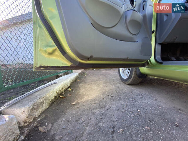 Зелений Шевроле Авео, об'ємом двигуна 1.5 л та пробігом 201 тис. км за 3200 $, фото 14 на Automoto.ua
