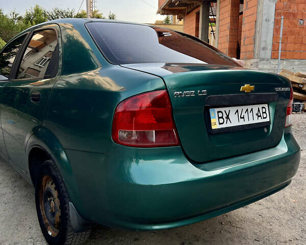 Зелений Шевроле Авео, об'ємом двигуна 1.5 л та пробігом 215 тис. км за 3150 $, фото 11 на Automoto.ua
