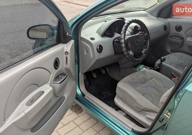 Зелений Шевроле Авео, об'ємом двигуна 1.5 л та пробігом 212 тис. км за 3500 $, фото 14 на Automoto.ua