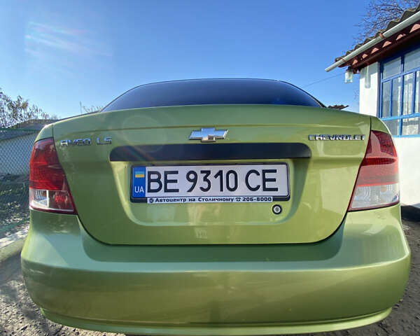 Зелений Шевроле Авео, об'ємом двигуна 1.5 л та пробігом 201 тис. км за 3200 $, фото 7 на Automoto.ua