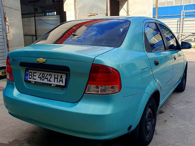 Зелений Шевроле Авео, об'ємом двигуна 1.5 л та пробігом 360 тис. км за 2300 $, фото 4 на Automoto.ua