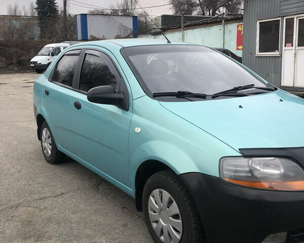 Зелений Шевроле Авео, об'ємом двигуна 1.5 л та пробігом 161 тис. км за 3500 $, фото 1 на Automoto.ua