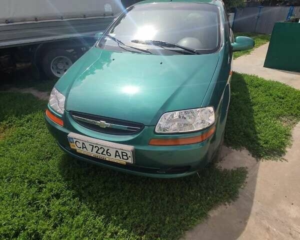 Зеленый Шевроле Авео, объемом двигателя 0 л и пробегом 111 тыс. км за 4500 $, фото 1 на Automoto.ua