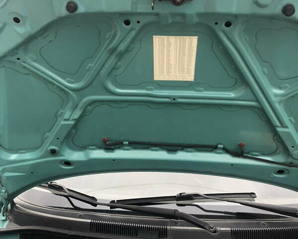 Зелений Шевроле Авео, об'ємом двигуна 1.5 л та пробігом 161 тис. км за 3500 $, фото 3 на Automoto.ua