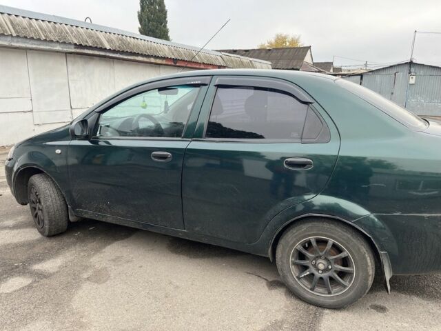 Зеленый Шевроле Авео, объемом двигателя 0 л и пробегом 350 тыс. км за 2500 $, фото 2 на Automoto.ua