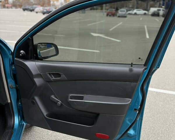 Зеленый Шевроле Авео, объемом двигателя 1.5 л и пробегом 198 тыс. км за 3999 $, фото 24 на Automoto.ua