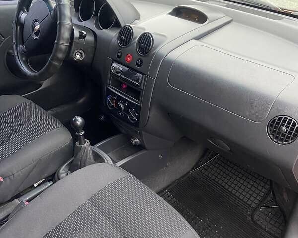 Оранжевый Шевроле Авео, объемом двигателя 1.5 л и пробегом 248 тыс. км за 3550 $, фото 19 на Automoto.ua