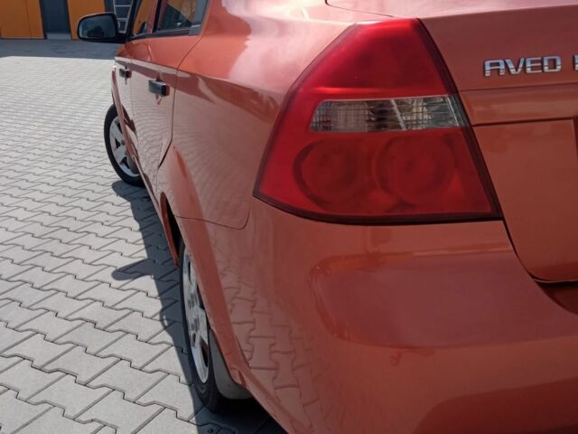 Оранжевый Шевроле Авео, объемом двигателя 1.5 л и пробегом 250 тыс. км за 3150 $, фото 1 на Automoto.ua