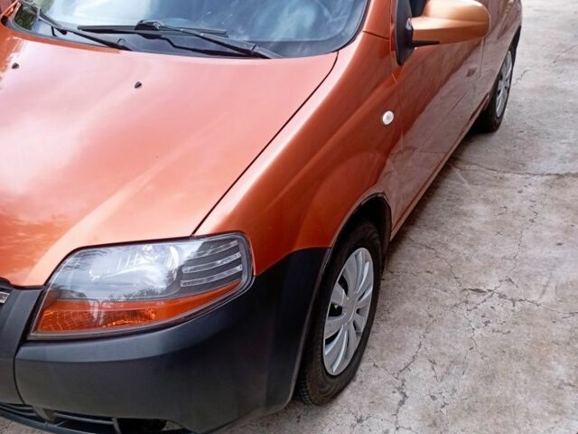 Оранжевый Шевроле Авео, объемом двигателя 0 л и пробегом 217 тыс. км за 3200 $, фото 2 на Automoto.ua