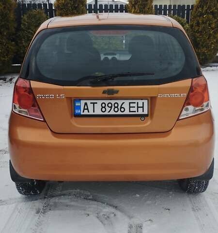 Оранжевый Шевроле Авео, объемом двигателя 1.5 л и пробегом 351 тыс. км за 3000 $, фото 4 на Automoto.ua