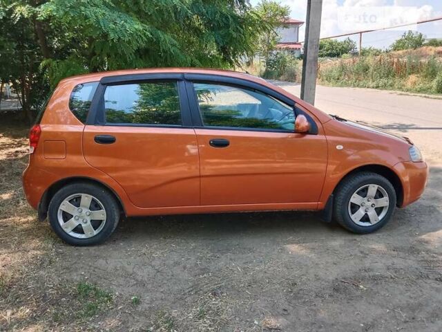 Помаранчевий Шевроле Авео, об'ємом двигуна 1.5 л та пробігом 110 тис. км за 3700 $, фото 3 на Automoto.ua