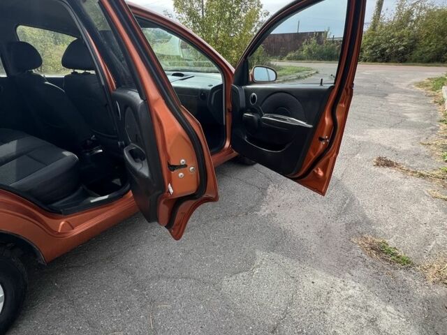 Помаранчевий Шевроле Авео, об'ємом двигуна 1.5 л та пробігом 202 тис. км за 3250 $, фото 9 на Automoto.ua