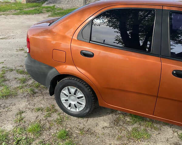 Оранжевый Шевроле Авео, объемом двигателя 1.5 л и пробегом 110 тыс. км за 3300 $, фото 26 на Automoto.ua