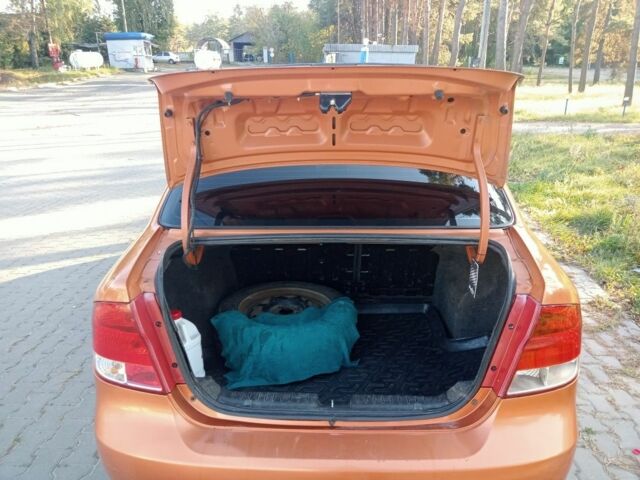 Помаранчевий Шевроле Авео, об'ємом двигуна 1.5 л та пробігом 210 тис. км за 3000 $, фото 7 на Automoto.ua