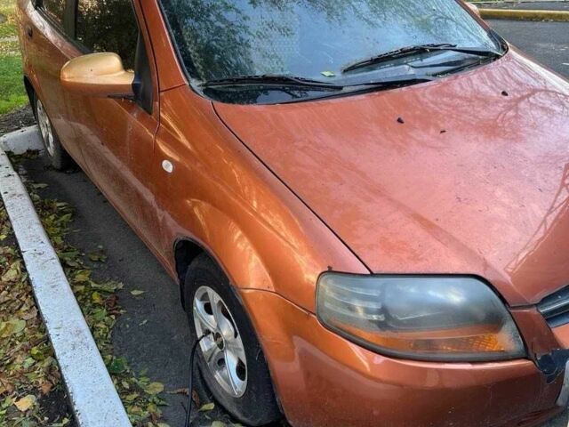 Оранжевый Шевроле Авео, объемом двигателя 1.5 л и пробегом 148 тыс. км за 2000 $, фото 1 на Automoto.ua
