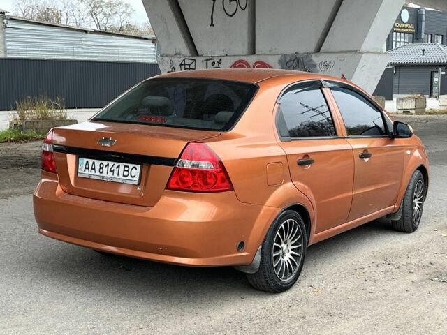Оранжевый Шевроле Авео, объемом двигателя 1.5 л и пробегом 221 тыс. км за 2750 $, фото 3 на Automoto.ua