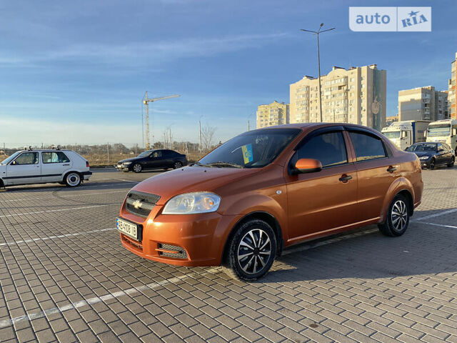 Помаранчевий Шевроле Авео, об'ємом двигуна 1.5 л та пробігом 184 тис. км за 3999 $, фото 6 на Automoto.ua