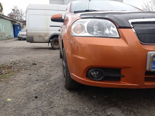 Помаранчевий Шевроле Авео, об'ємом двигуна 1.5 л та пробігом 312 тис. км за 4000 $, фото 2 на Automoto.ua