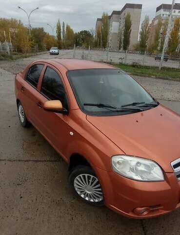 Шевроле Авео 2006 в Южноукраинске на Automoto.ua Оранжевый Шевроле Авео, объемом двигателя 1.5 л и пробегом 256 тыс. км за 3750 $, фото 2 на Automoto.ua