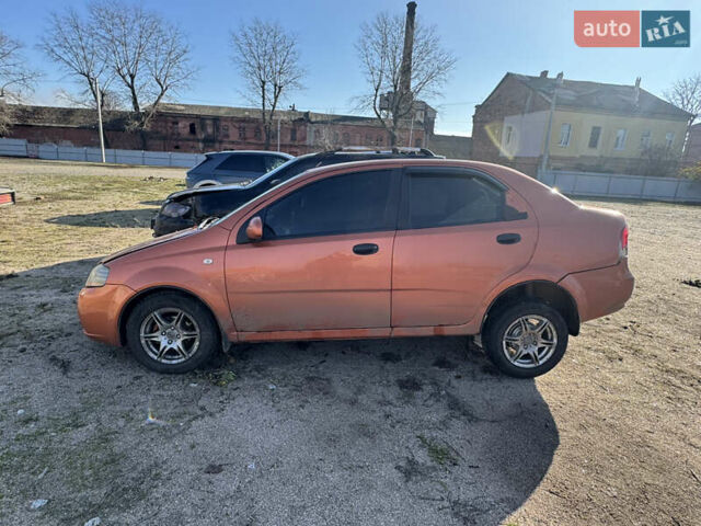 Оранжевый Шевроле Авео, объемом двигателя 0 л и пробегом 179 тыс. км за 950 $, фото 1 на Automoto.ua