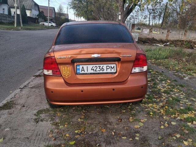 Оранжевый Шевроле Авео, объемом двигателя 1.5 л и пробегом 260 тыс. км за 2600 $, фото 5 на Automoto.ua