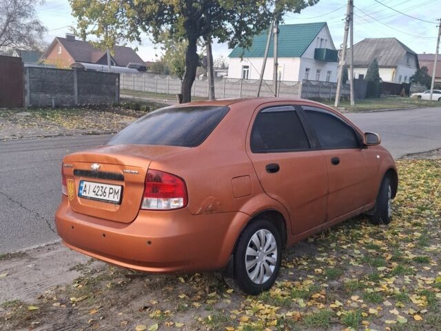 Оранжевый Шевроле Авео, объемом двигателя 1.5 л и пробегом 260 тыс. км за 2600 $, фото 3 на Automoto.ua
