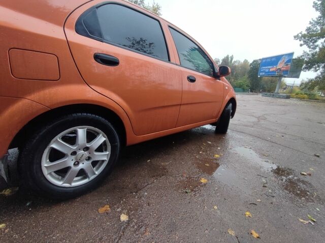 Помаранчевий Шевроле Авео, об'ємом двигуна 1.5 л та пробігом 3 тис. км за 3100 $, фото 2 на Automoto.ua