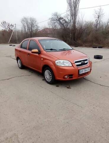 Оранжевый Шевроле Авео, объемом двигателя 1.5 л и пробегом 250 тыс. км за 3550 $, фото 3 на Automoto.ua