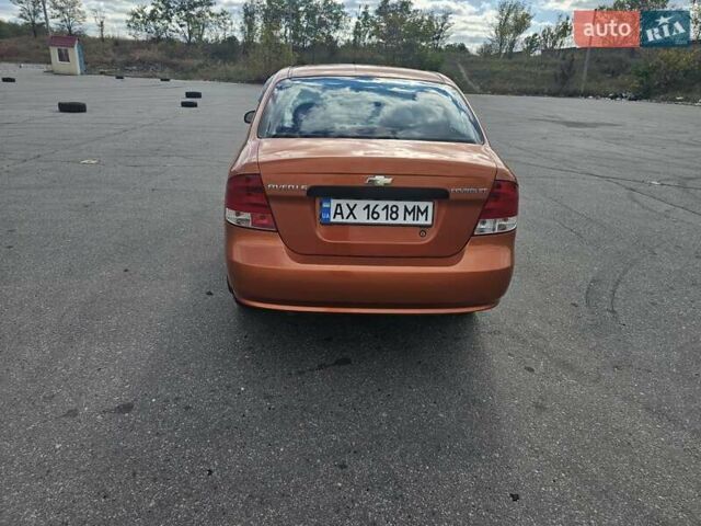 Оранжевый Шевроле Авео, объемом двигателя 1.5 л и пробегом 150 тыс. км за 2850 $, фото 3 на Automoto.ua
