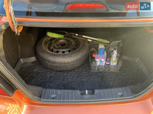 Помаранчевий Шевроле Авео, об'ємом двигуна 1.5 л та пробігом 230 тис. км за 5001 $, фото 16 на Automoto.ua