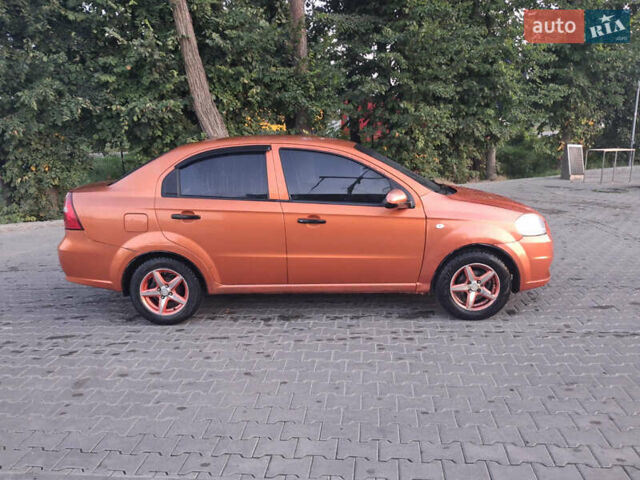 Оранжевый Шевроле Авео, объемом двигателя 1.5 л и пробегом 183 тыс. км за 1499 $, фото 4 на Automoto.ua