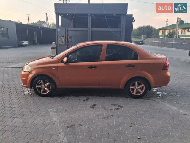 Оранжевый Шевроле Авео, объемом двигателя 1.5 л и пробегом 183 тыс. км за 1499 $, фото 2 на Automoto.ua
